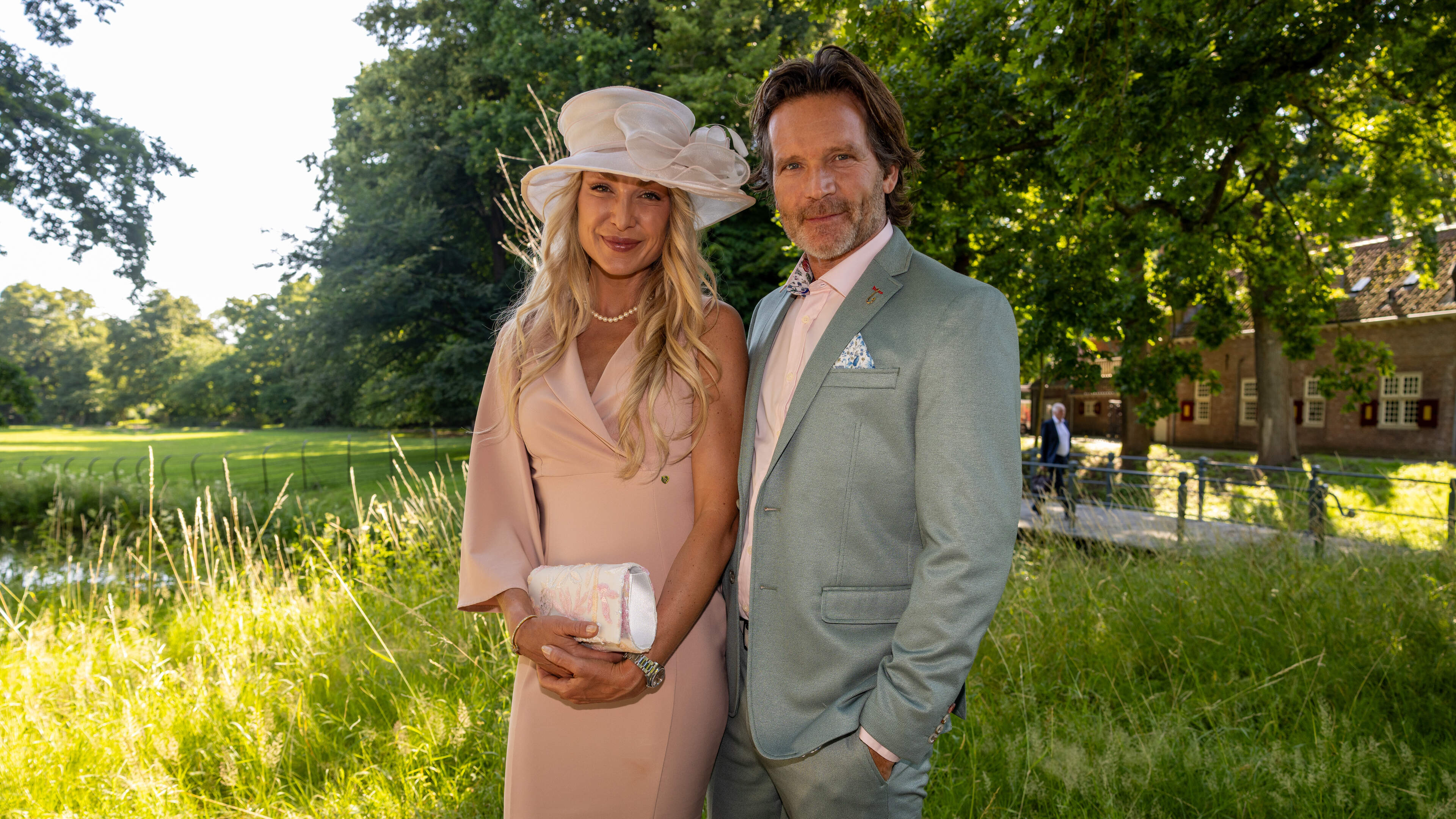Presentator Sander Janson dolgelukkig met zijn Charlotte: ’Als je er helemaal niet mee bezig bent, is het er ineens’